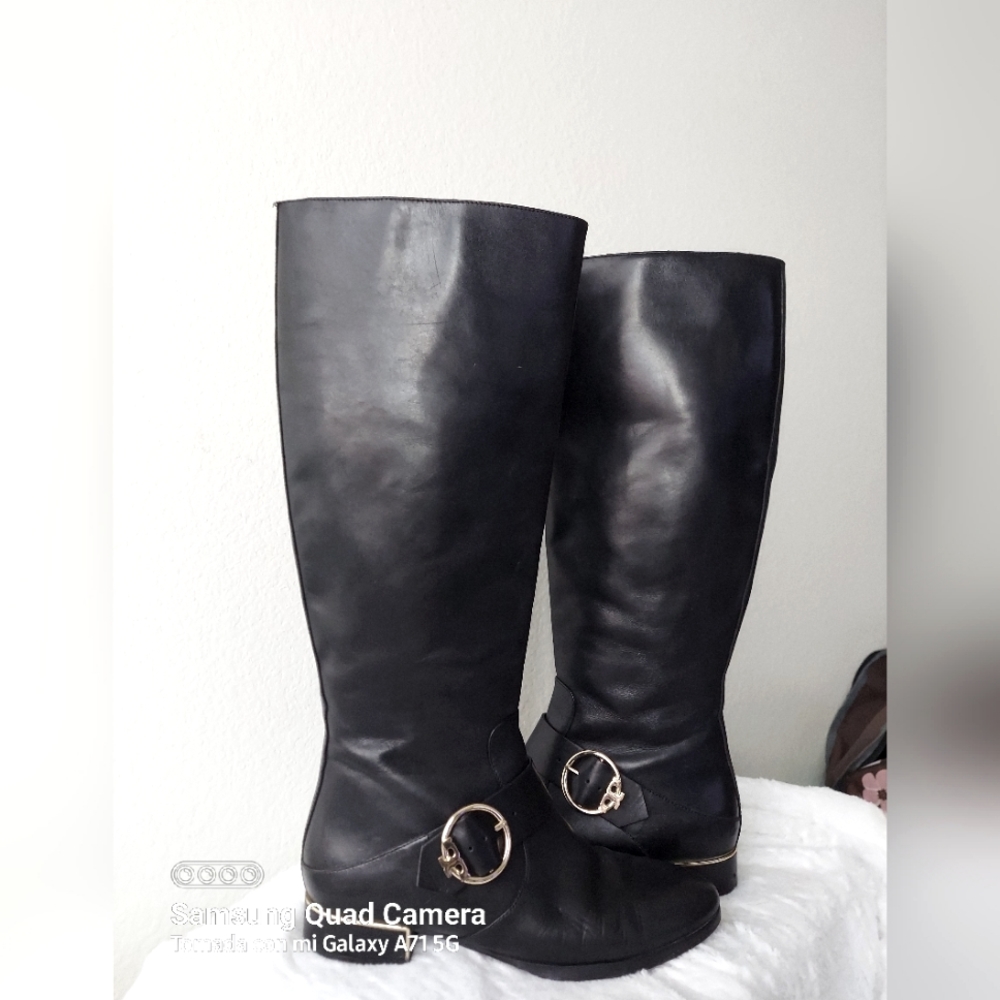Tory burch boots size 9M